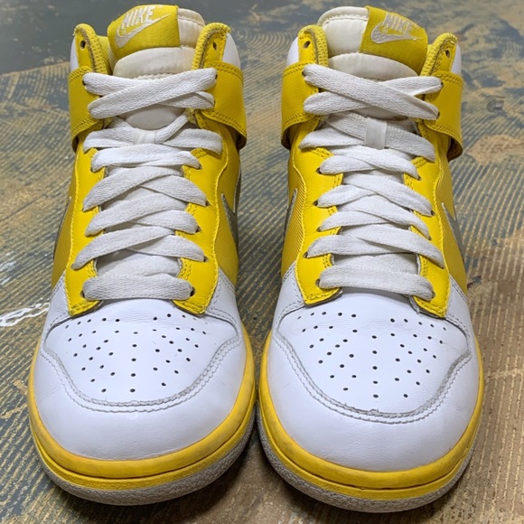 Nike Air Dunk Yellow 318676-101 Size 7 High Women’s - Picture 3 of 8